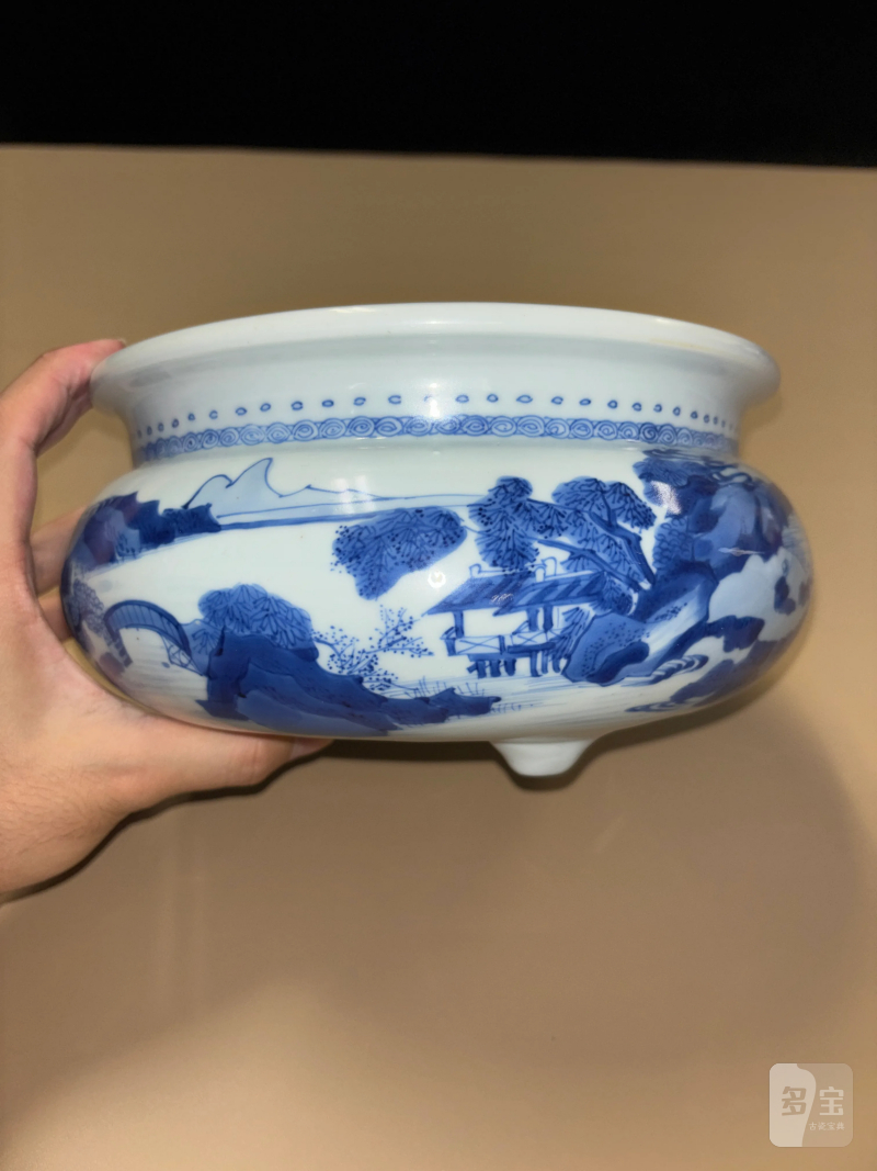 清康熙 青花山水人物纹香炉 - 图3